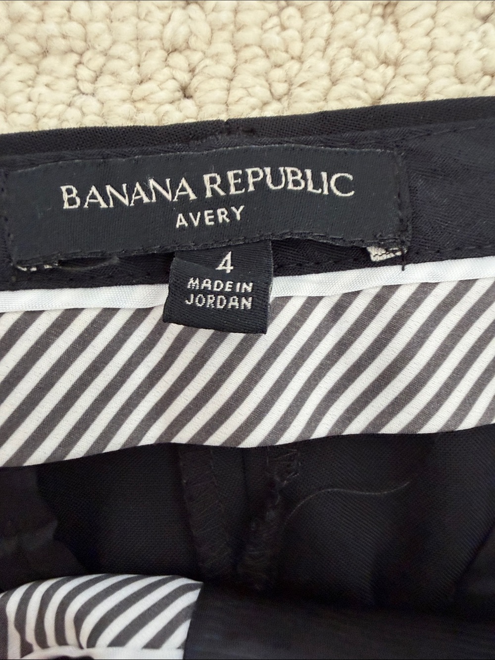 Banana Republic Avery Black Trousers - Picture 2 of 5